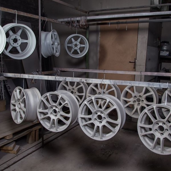 Otomotiv Sektörü Yedek Parça Boya Aparatı İmalatı